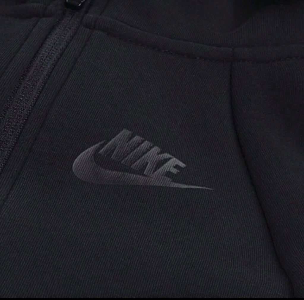 Niketech set